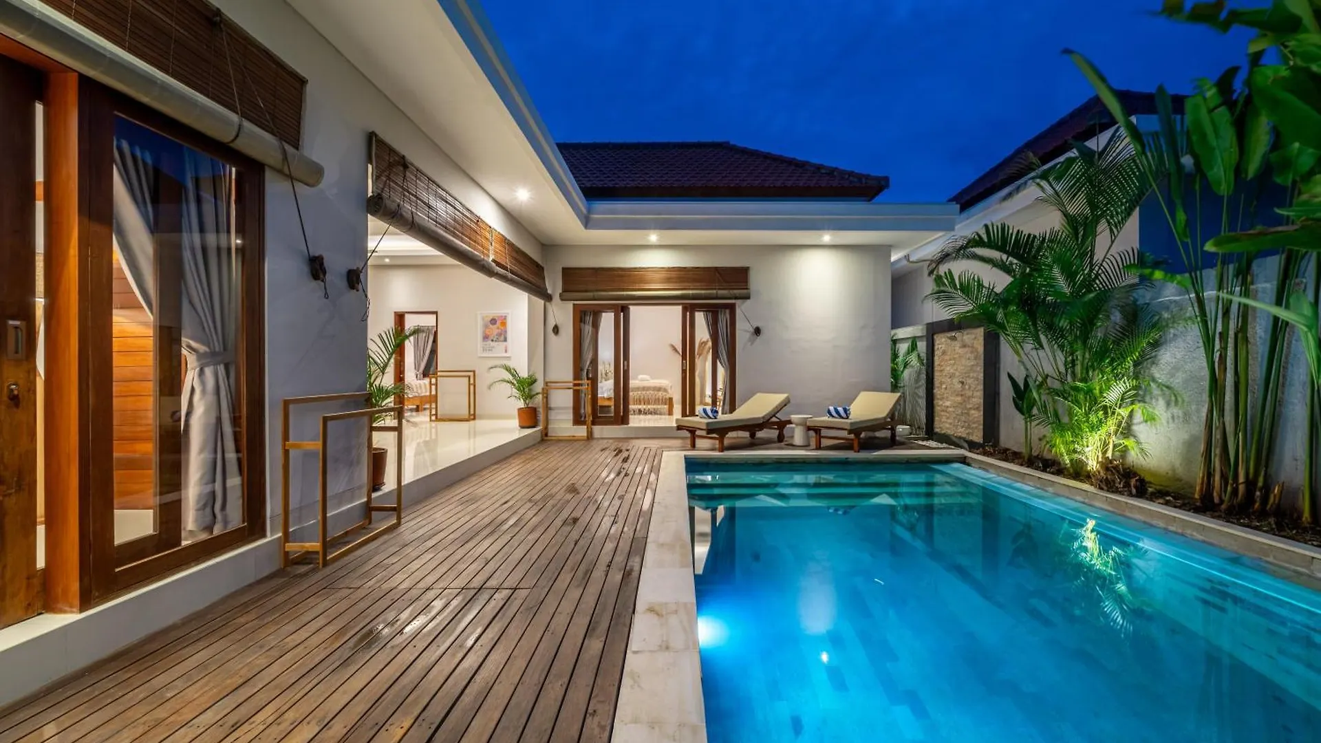 Private Pool, Perfect Location -Your Exclusive 3-Bedroom Villa In Canggu -Book Now! Kerobokan